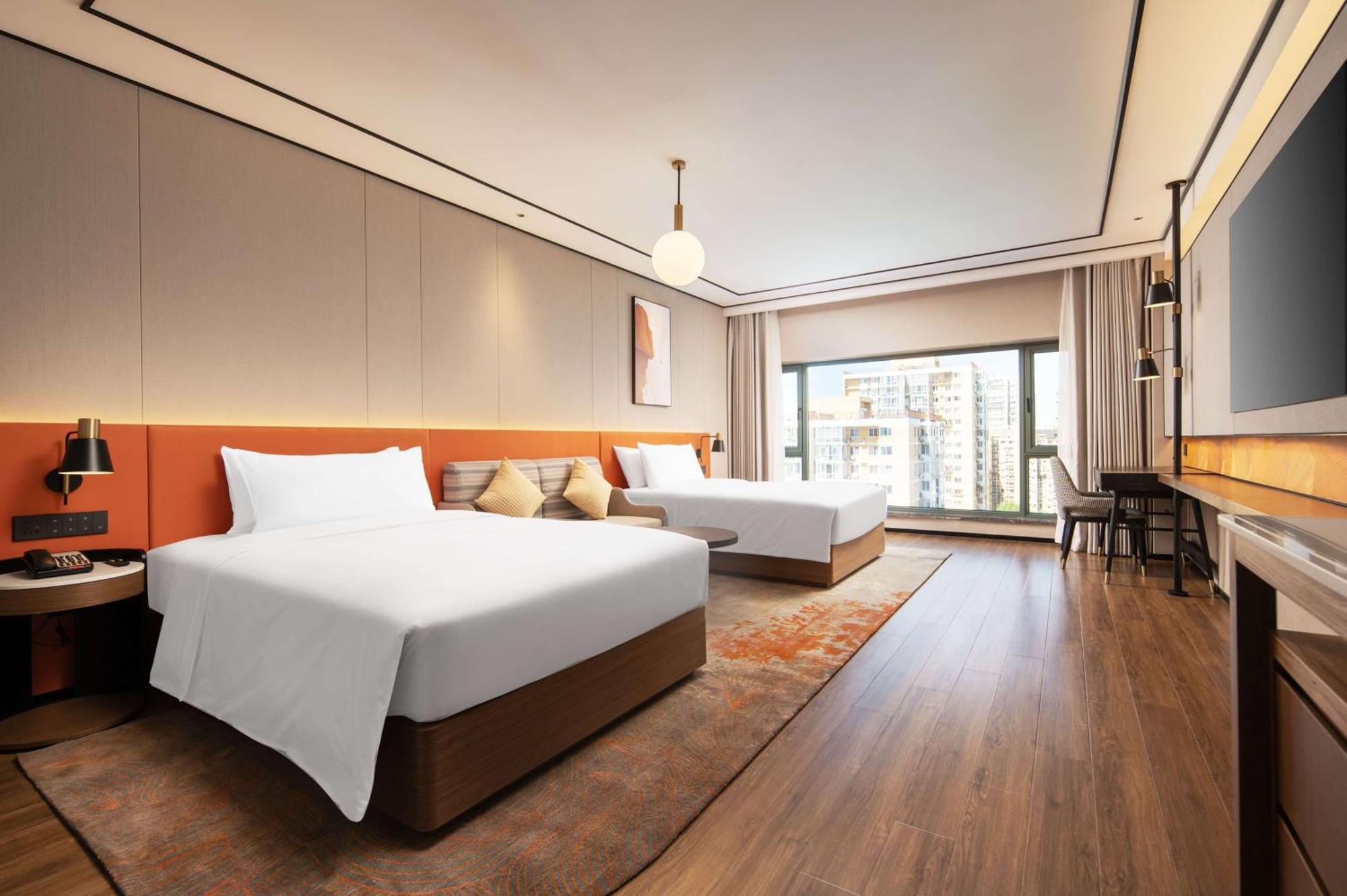 Hilton Garden West Railway Station Beijing